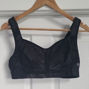 lululemon athletica Black Structured Sports Bra